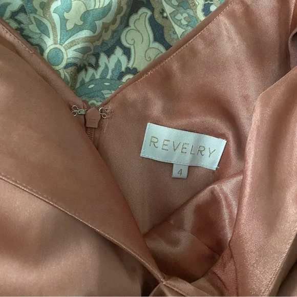 Revelry Satin Gwen Dress - Desert Rose - Picture 4 of 5